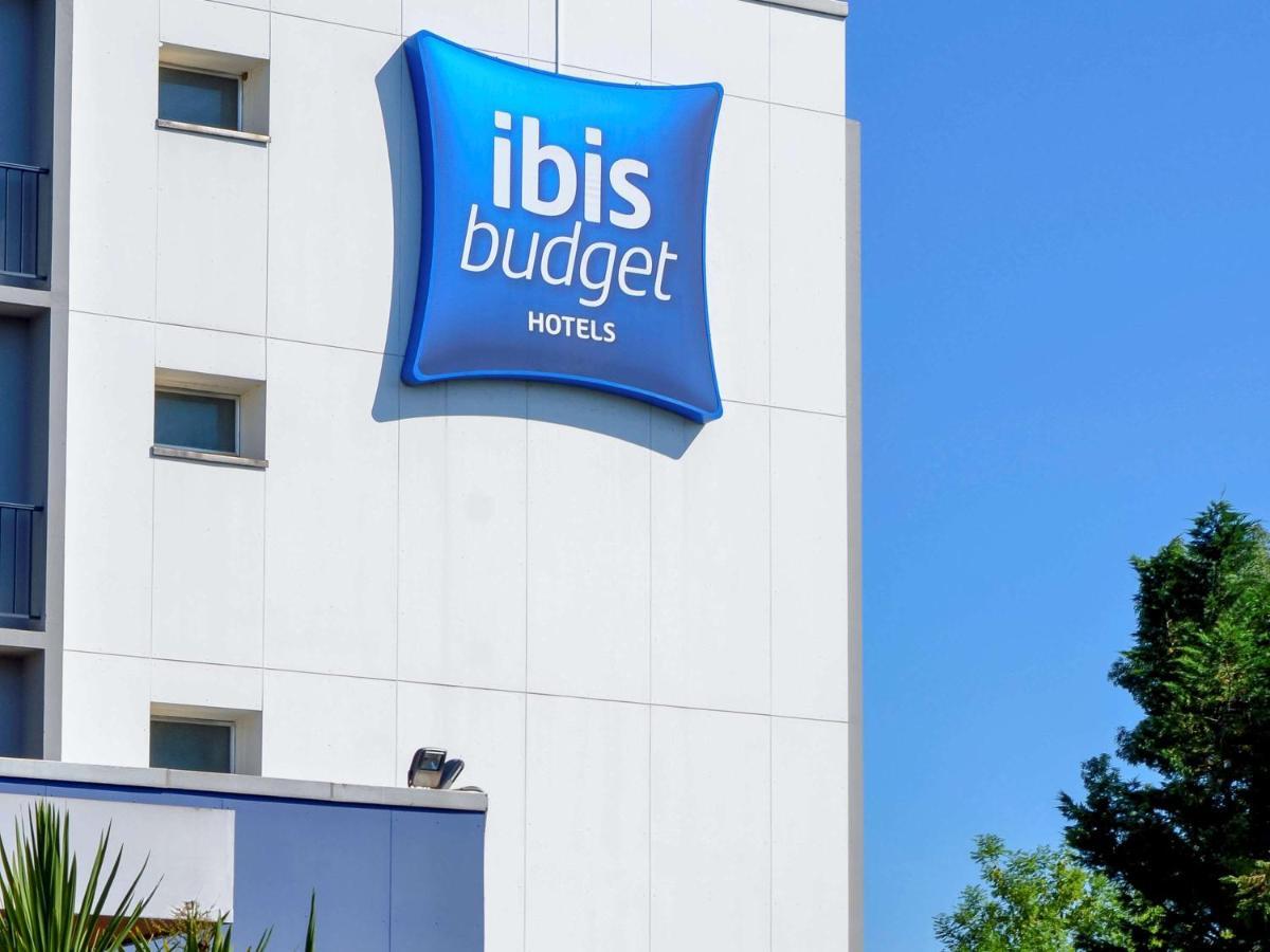 Ibis Budget Pau Лескар Екстериор снимка